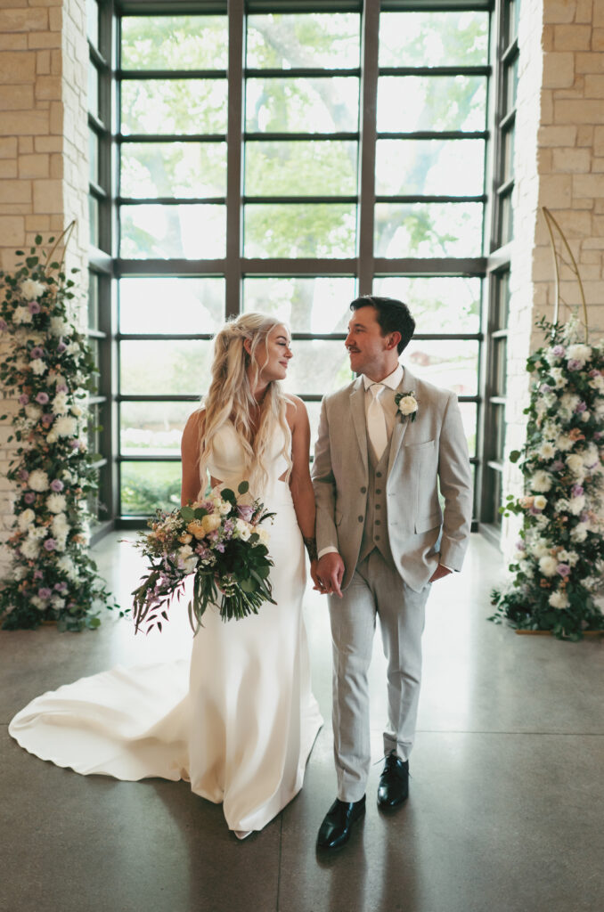 Garden Romance: A Vibrant Love Story – Kansas Spring Wedding